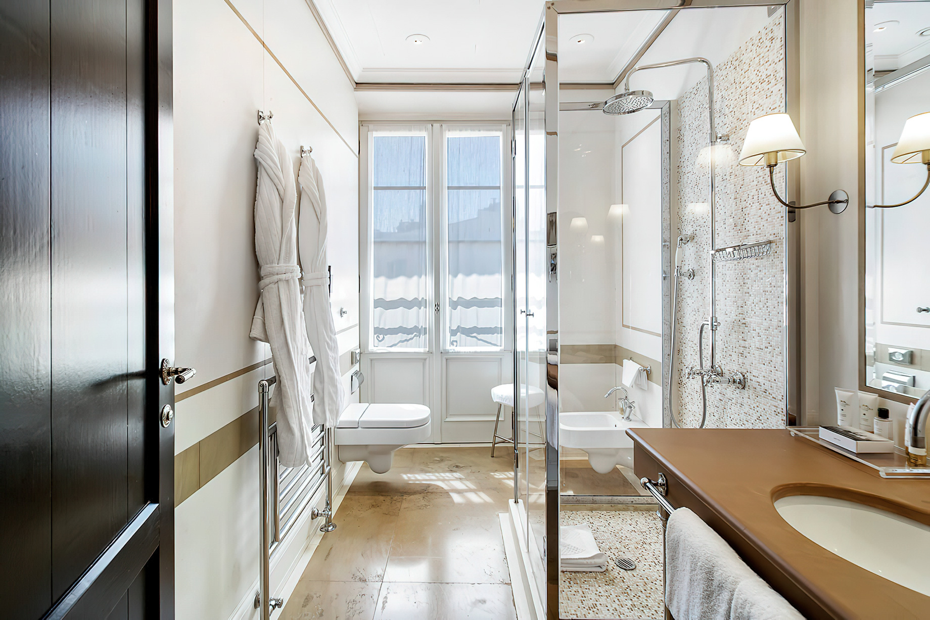 Relais Santa Croce By Baglioni Hotels & Resorts – Florence, Italy – Deluxe Room Bathroom