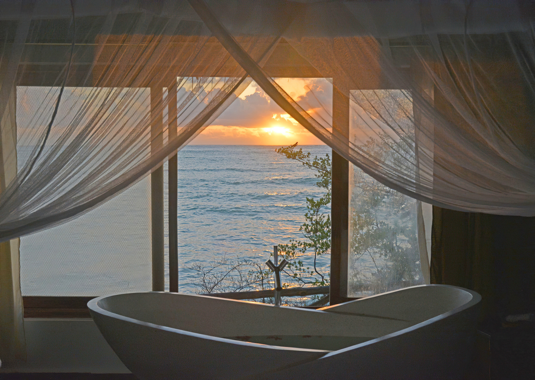 The Island Pongwe Lodge - Pongwe, Zanzibar, Tanzania - Sultan Villa Bathroom View