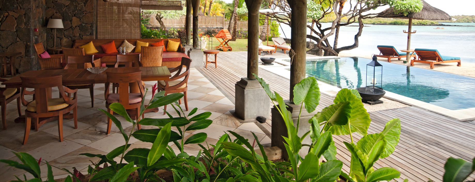 Constance Prince Maurice Resort – Mauritius – Princely Villa Pool Deck