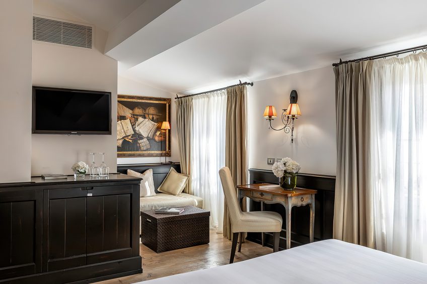 Relais Santa Croce By Baglioni Hotels & Resorts - Florence, Italy - Grand Deluxe Room