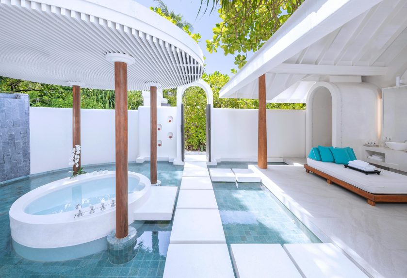 Anantara Kihavah Maldives Villas Resort - Baa Atoll, Maldives - Two Bedroom Beach Pool Residence Outdoor Bathroom