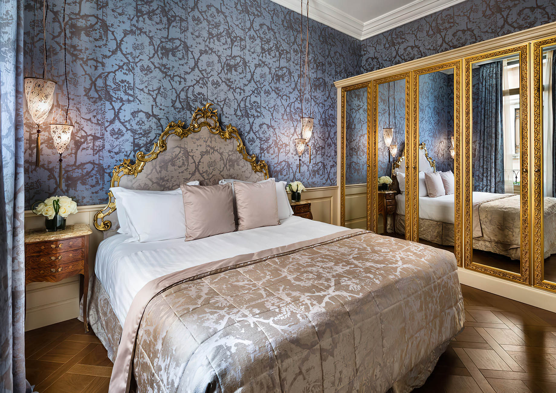 Baglioni Hotel Luna, Venezia - Venice, Italy - Deluxe Suite Bedroom