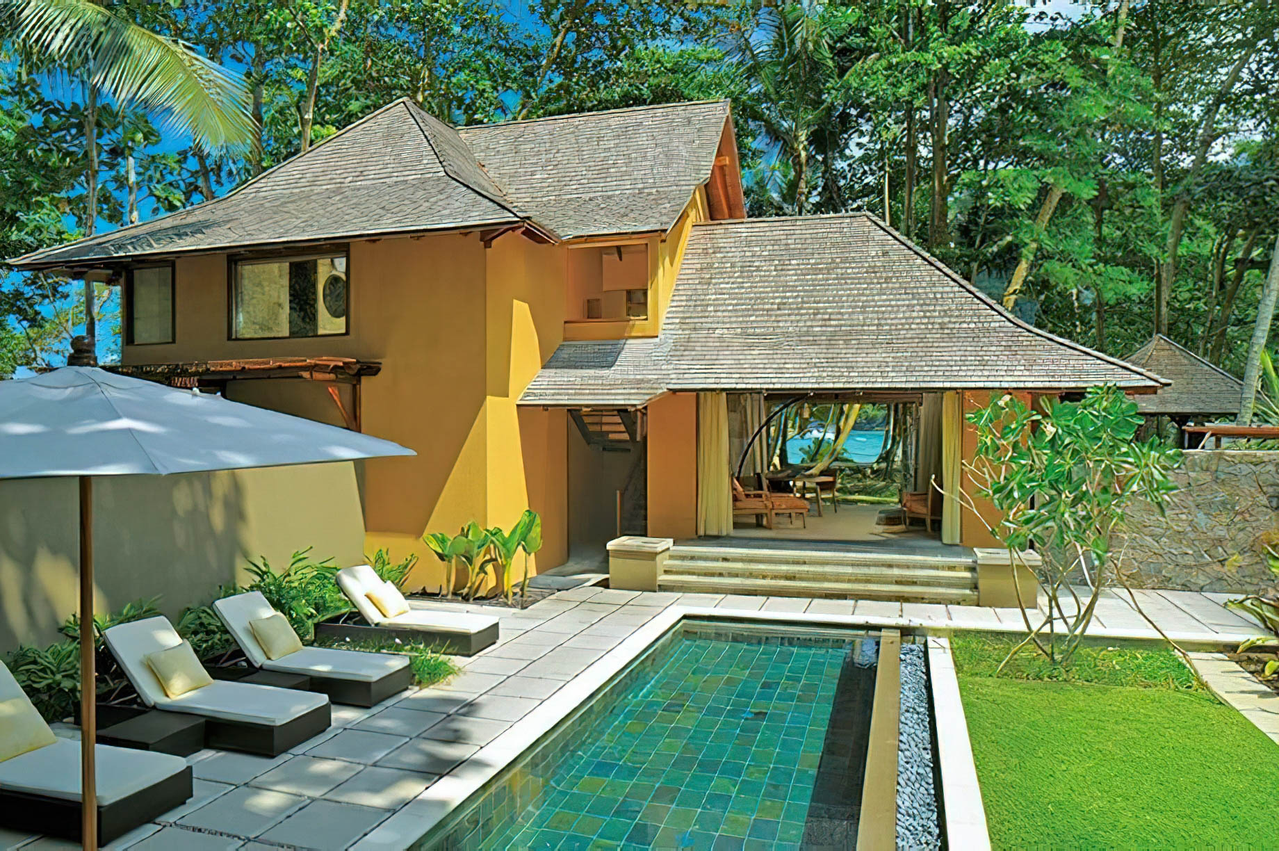 Constance Ephelia Resort - Port Launay, Mahe, Seychelles - Beach Villa Exterior