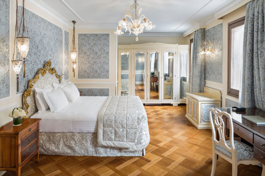 Baglioni Hotel Luna, Venezia - Venice, Italy - 2 Bedroom Family Junior Suite Interior