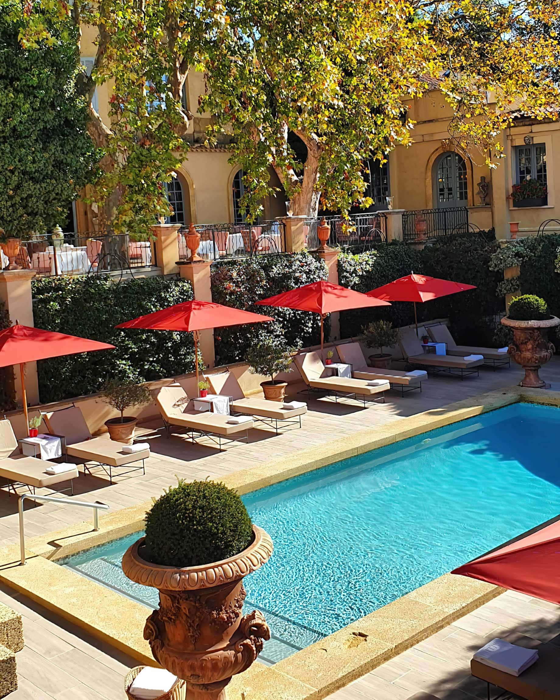 Villa Gallici Relais Châteaux Hotel – Aix-en-Provence, France – Restaurant Patio Pool View