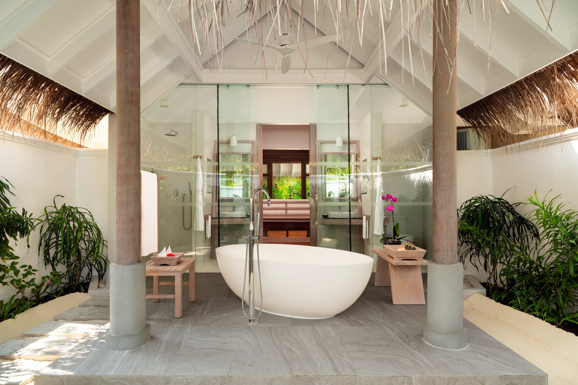 Anantara Thigu Maldives Resort - South Male Atoll, Maldives - Two Bedroom Family Beach Pool Villa Bathroom