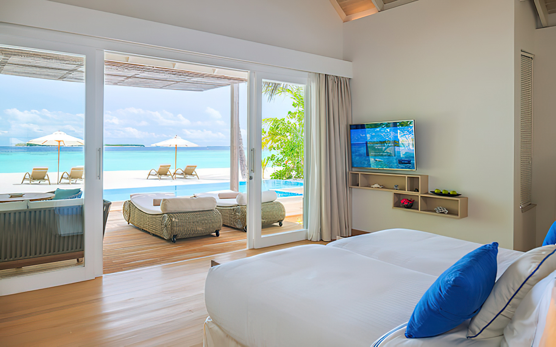 Baglioni Resort Maldives – Maagau Island, Rinbudhoo, Maldives – Beach Pool Villa Bedroom