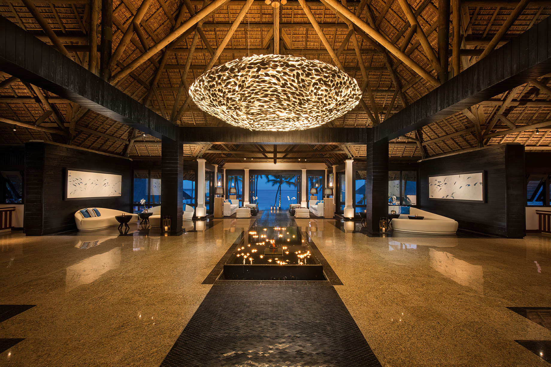 Constance Belle Mare Plage Resort – Mauritius – Lobby Night View