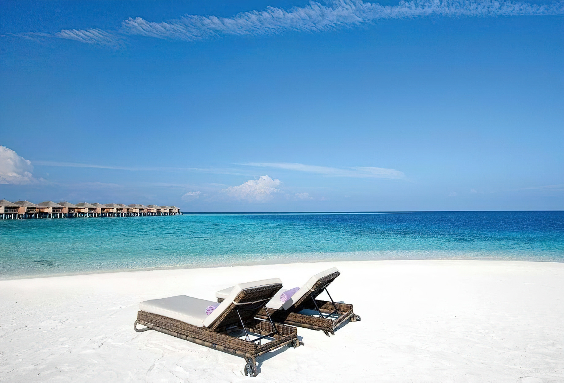 Constance Moofushi Resort – South Ari Atoll, Maldives – Beach View