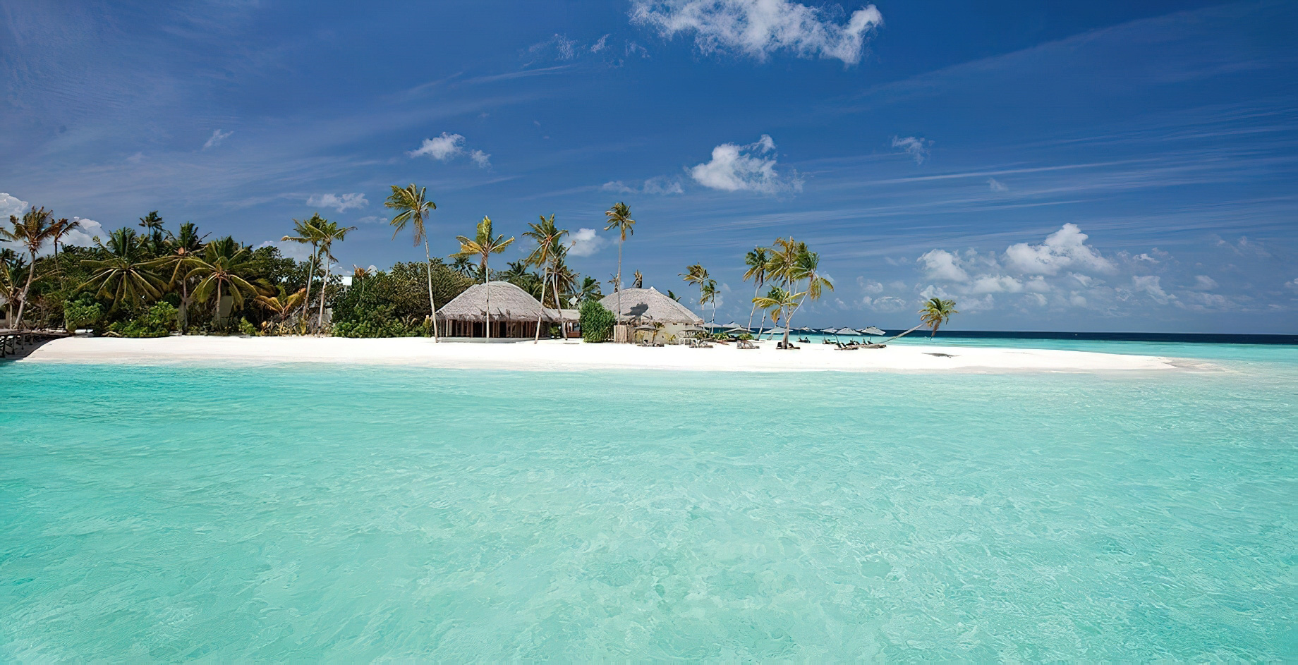 Constance Halaveli Resort – North Ari Atoll, Maldives – Beach View