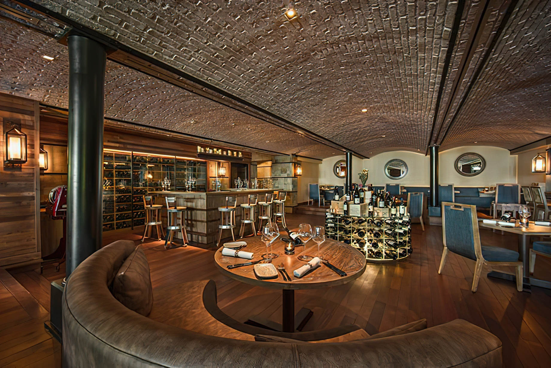 Constance Belle Mare Plage Resort - Mauritius - Blue Penny Cellar Restaurant