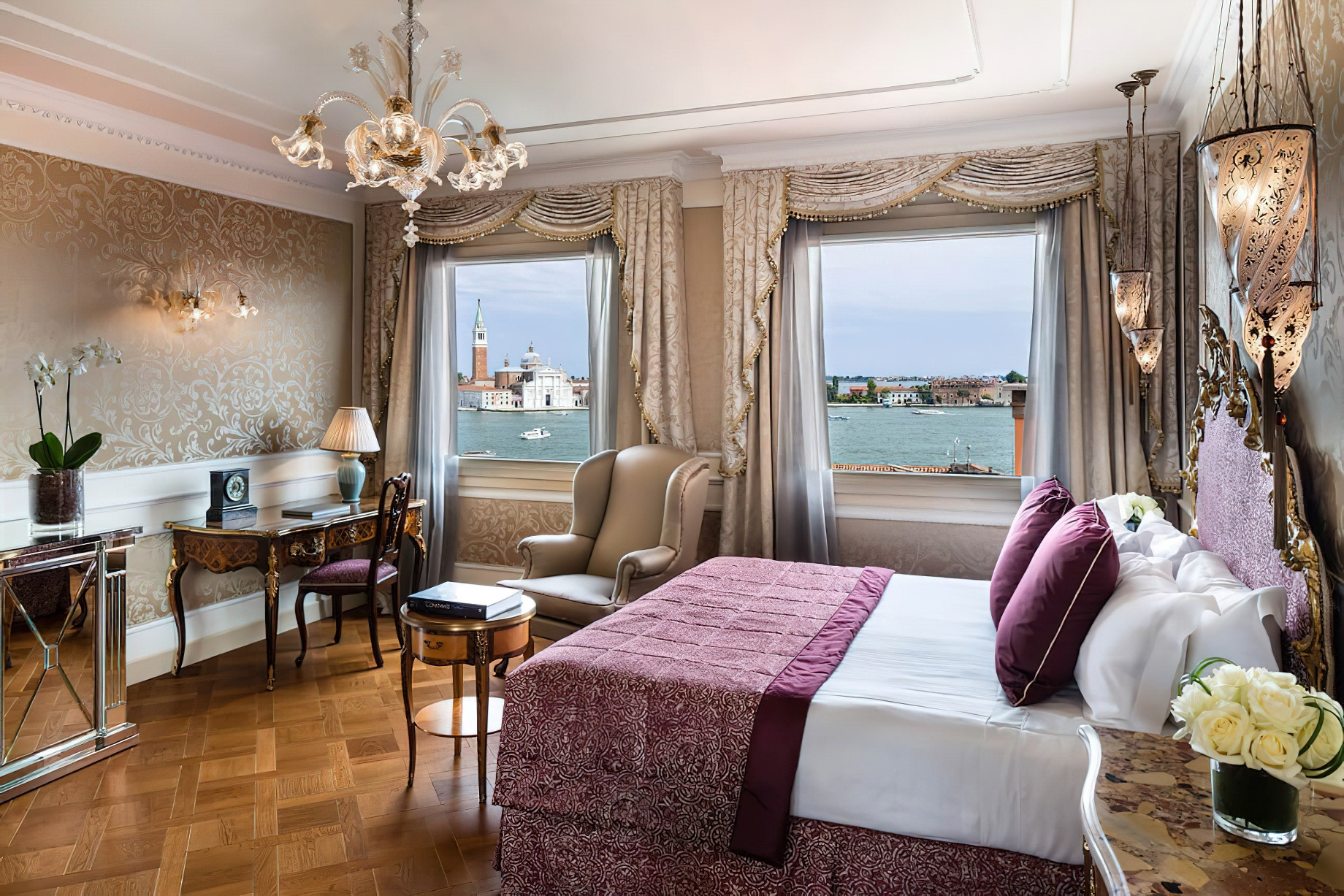 Baglioni Hotel Luna, Venezia – Venice, Italy – Junior Suite Lagoon View Bedroom