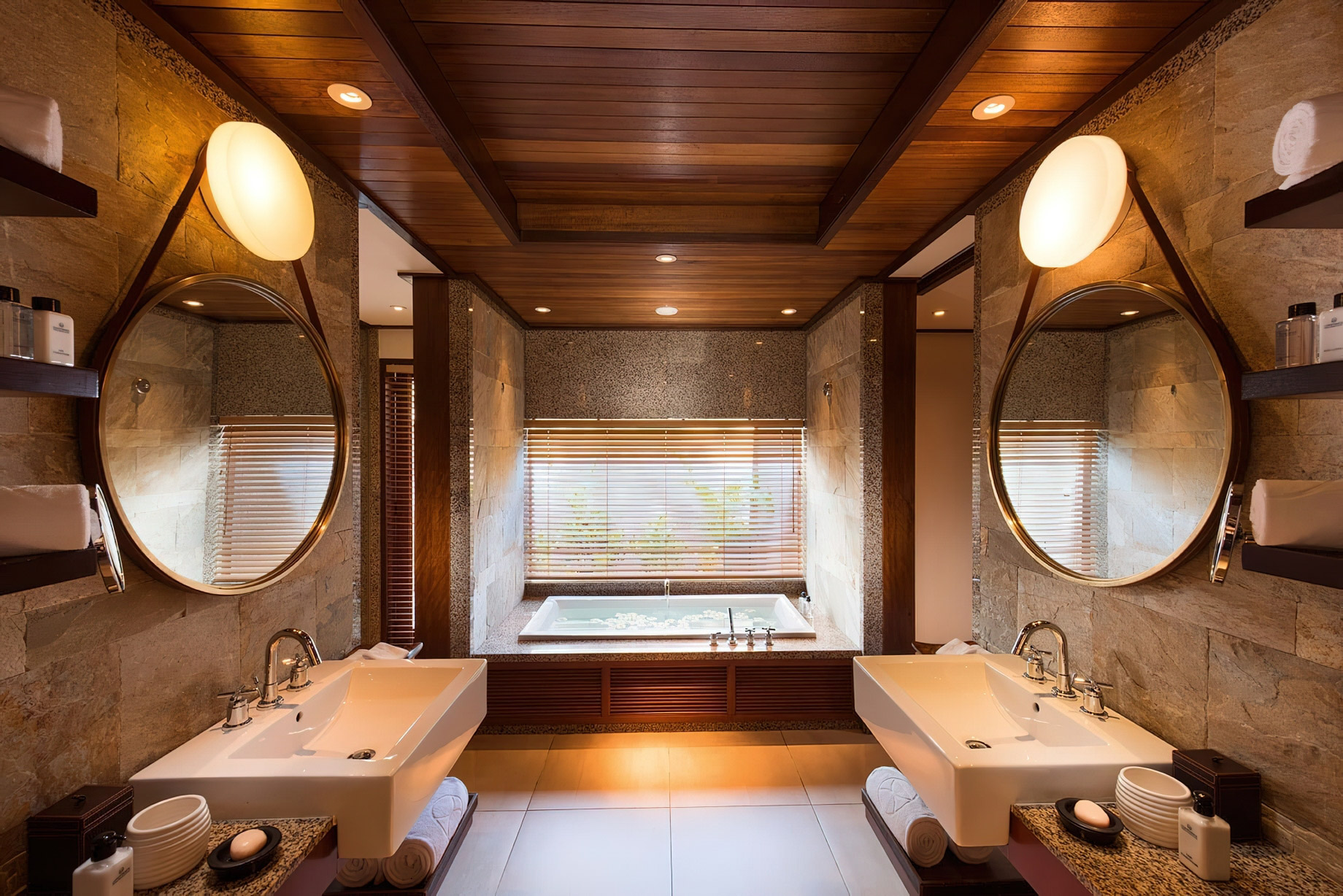 Constance Ephelia Resort – Port Launay, Mahe, Seychelles – Beach Villa Bathroom