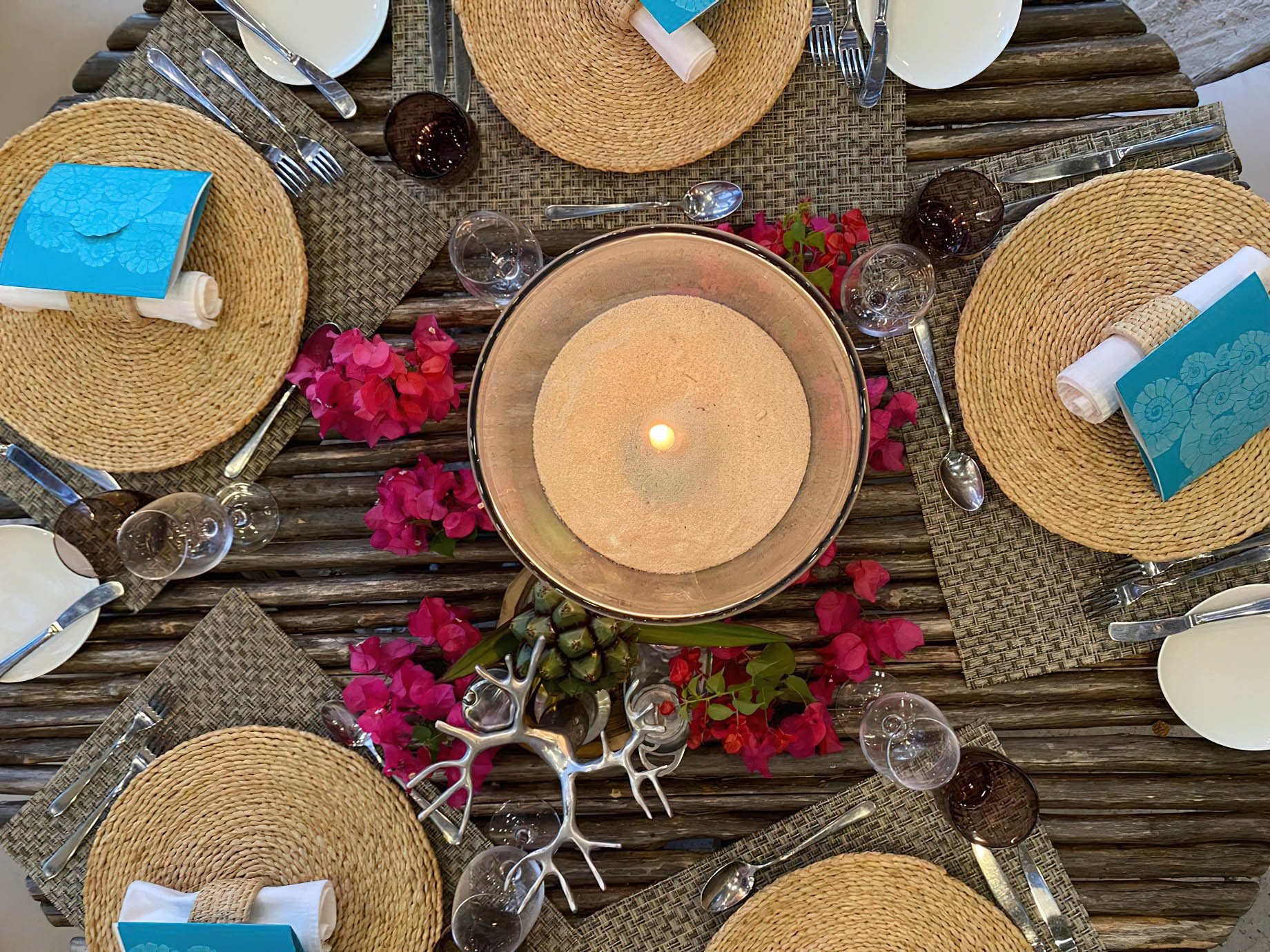 Constance Tsarabanjina Island Resort - Madagascar - Beach Dining