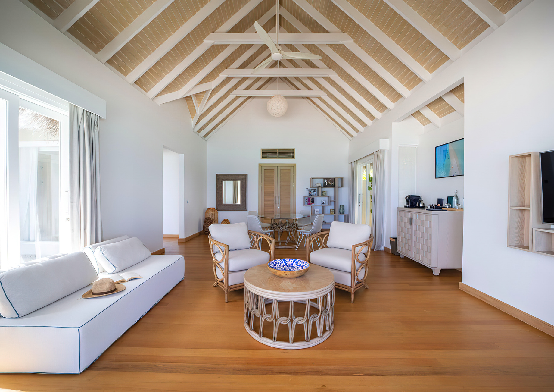 Baglioni Resort Maldives - Maagau Island, Rinbudhoo, Maldives - Beach Villa Pool Suite Interior