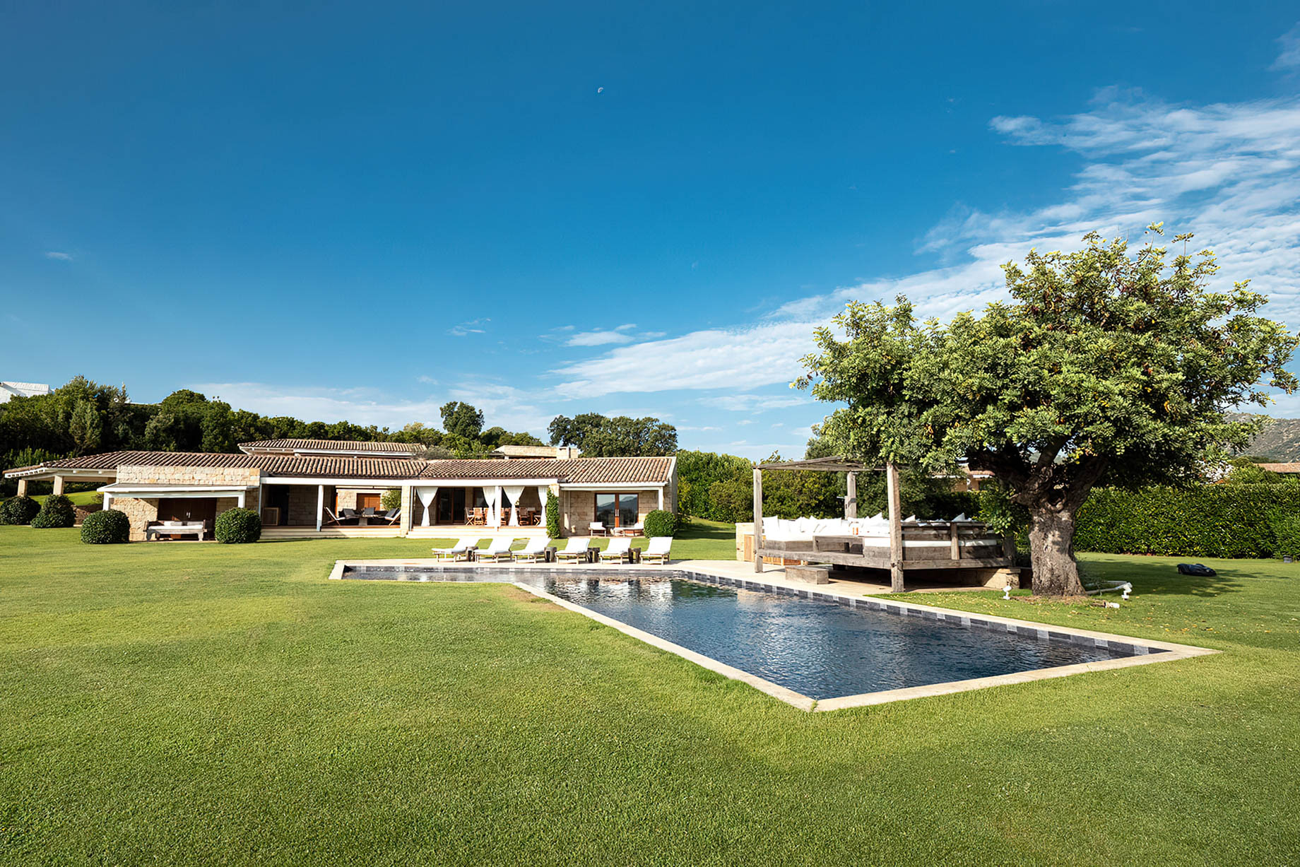 Baglioni Resort Sardinia – San Teodoro, Sardegna, Italy – Villa La Pernici Exterior Pool