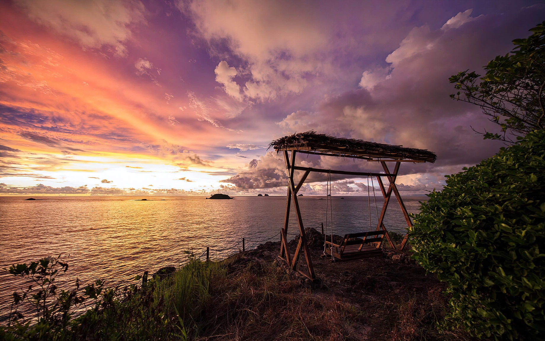 Constance Tsarabanjina Island Resort – Madagascar – Island Sunset View