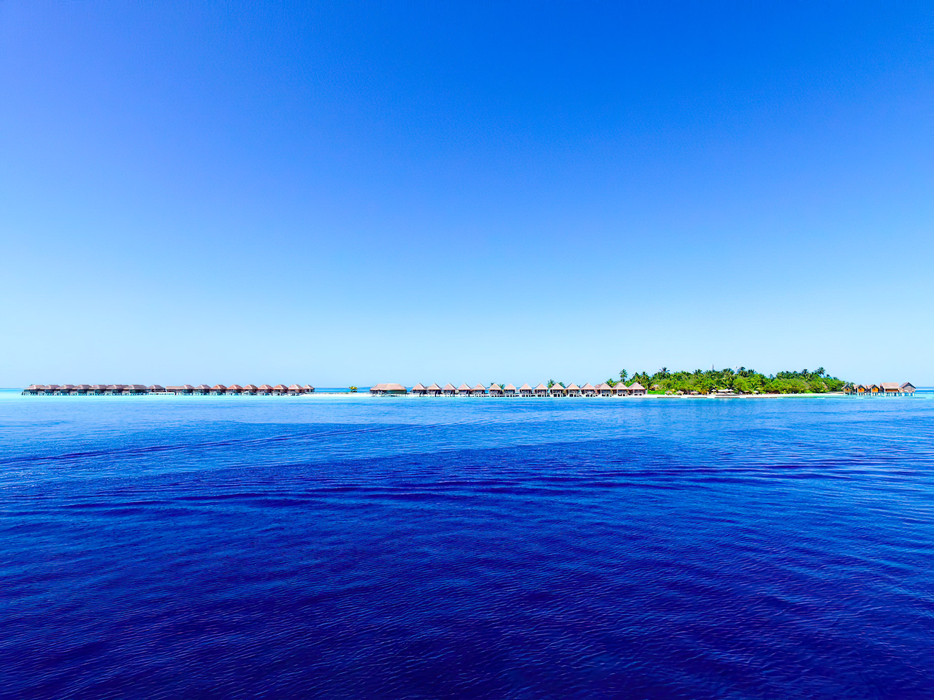 Constance Moofushi Resort – South Ari Atoll, Maldives – Resort Aerial View