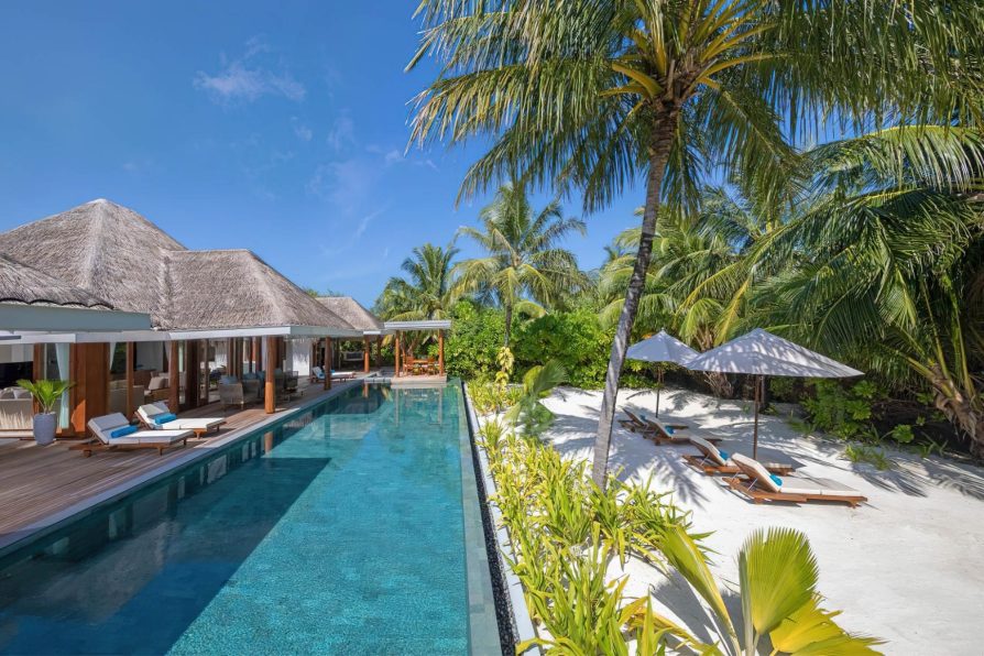 Anantara Kihavah Maldives Villas Resort - Baa Atoll, Maldives - Beach Pool Residence Pool Deck