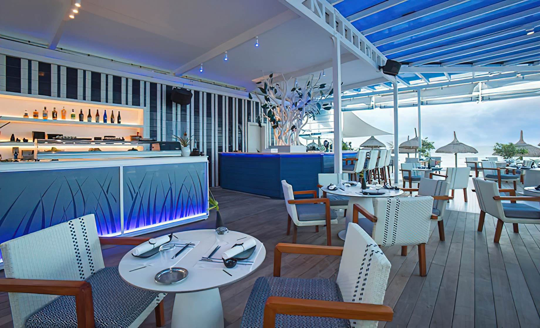 Constance Belle Mare Plage Resort - Mauritius - Blu Sushi Restaurant