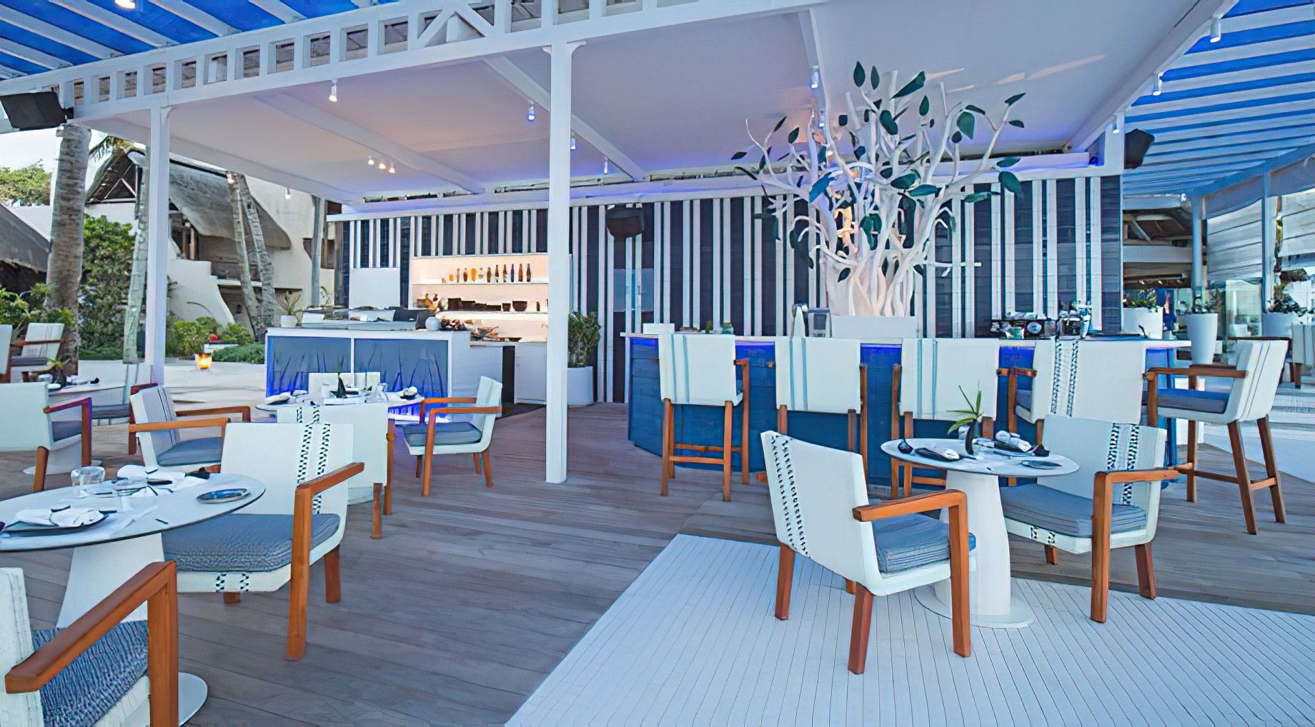 Constance Belle Mare Plage Resort – Mauritius – Blu Sushi Restaurant
