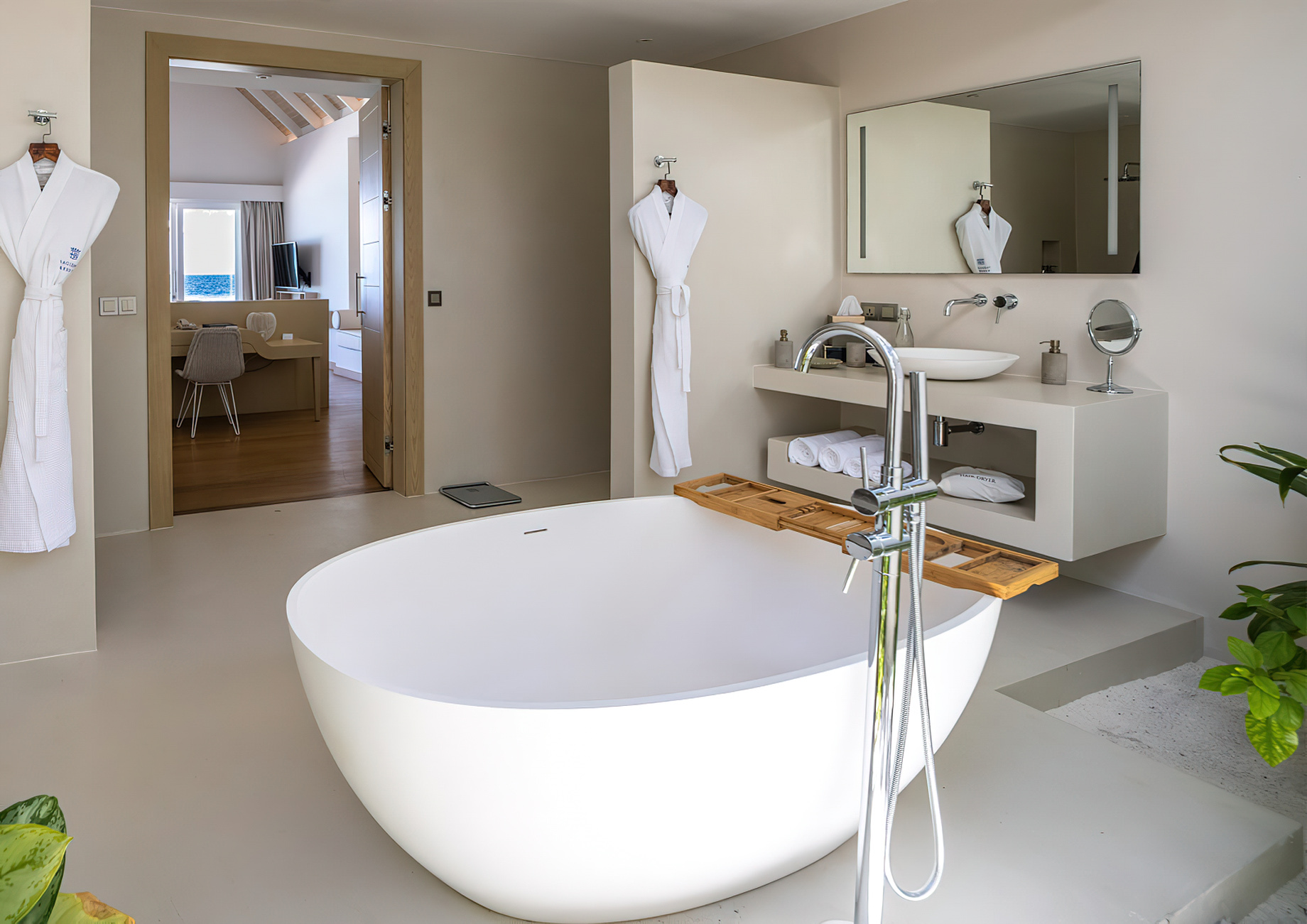 Baglioni Resort Maldives – Maagau Island, Rinbudhoo, Maldives – Beach Pool Villa Bathroom