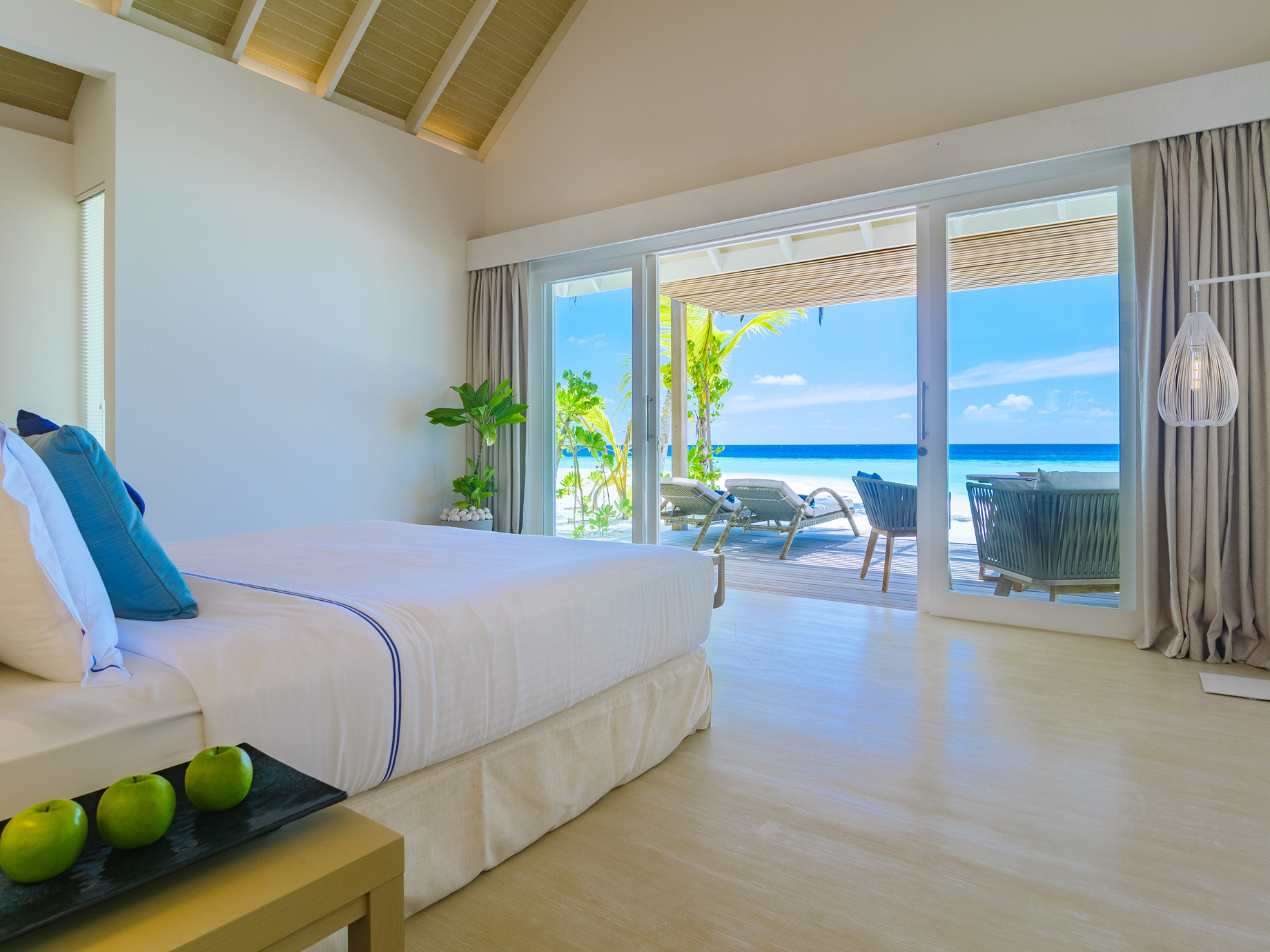 Baglioni Resort Maldives – Maagau Island, Rinbudhoo, Maldives – Beach Pool Villa Interior