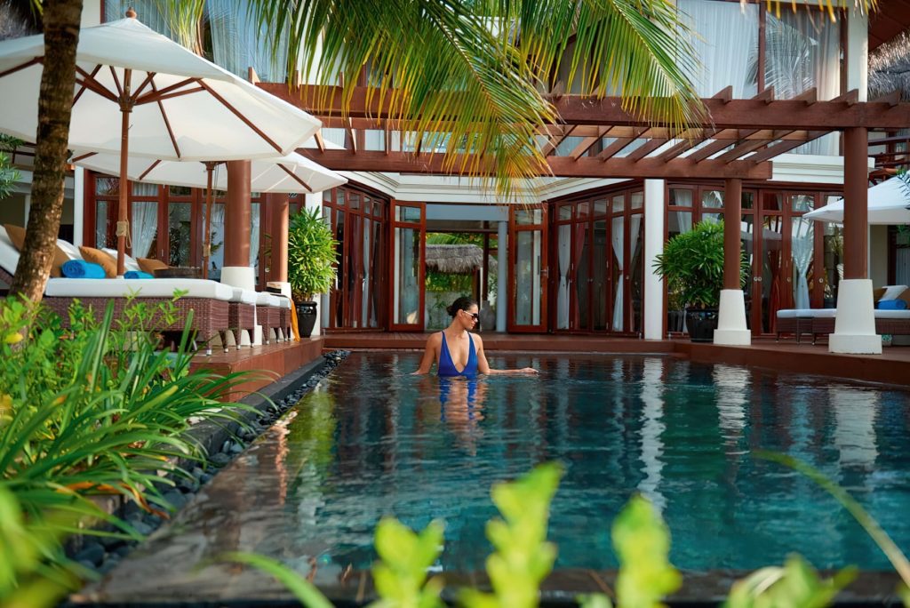Constance Halaveli Resort - North Ari Atoll, Maldives - Presidential Villa Pool Deck