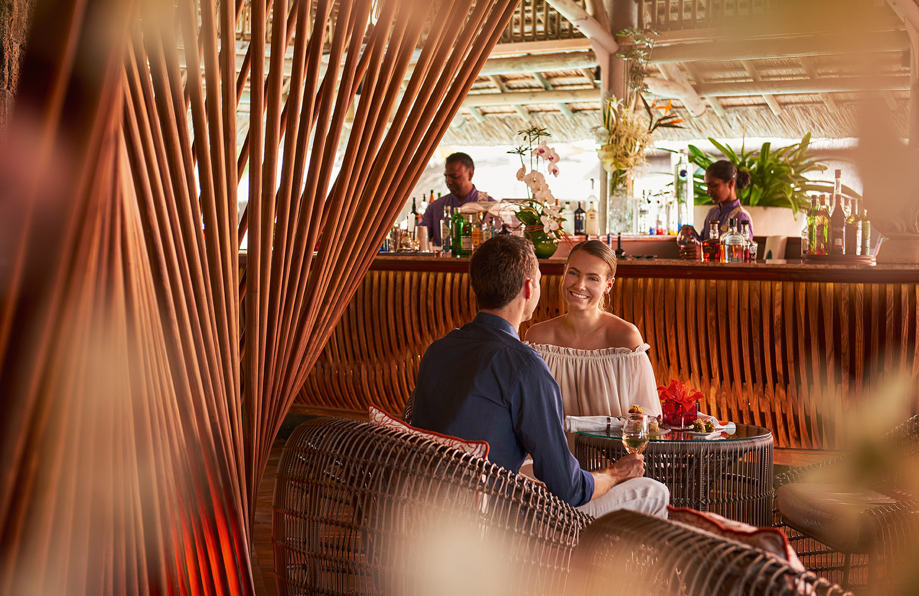 Constance Prince Maurice Resort – Mauritius – Laguna Bar Interior