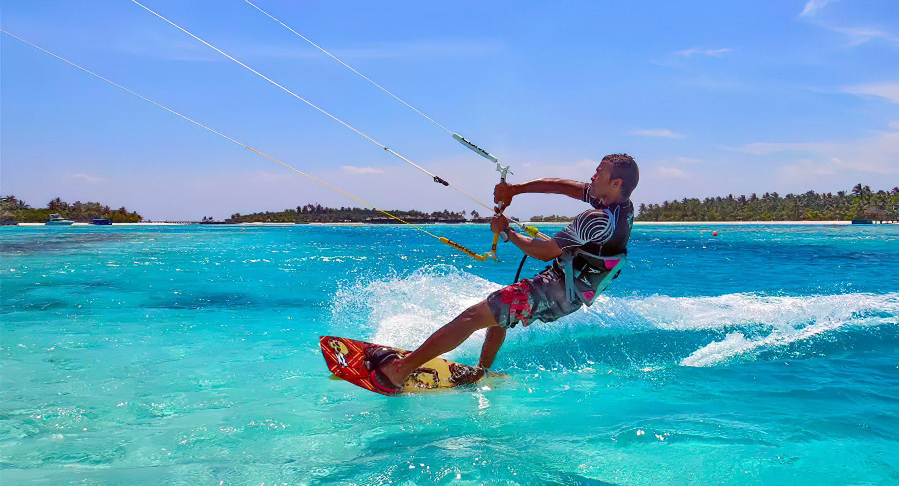 Anantara Thigu Maldives Resort - South Male Atoll, Maldives - Watersports Kitesurfing