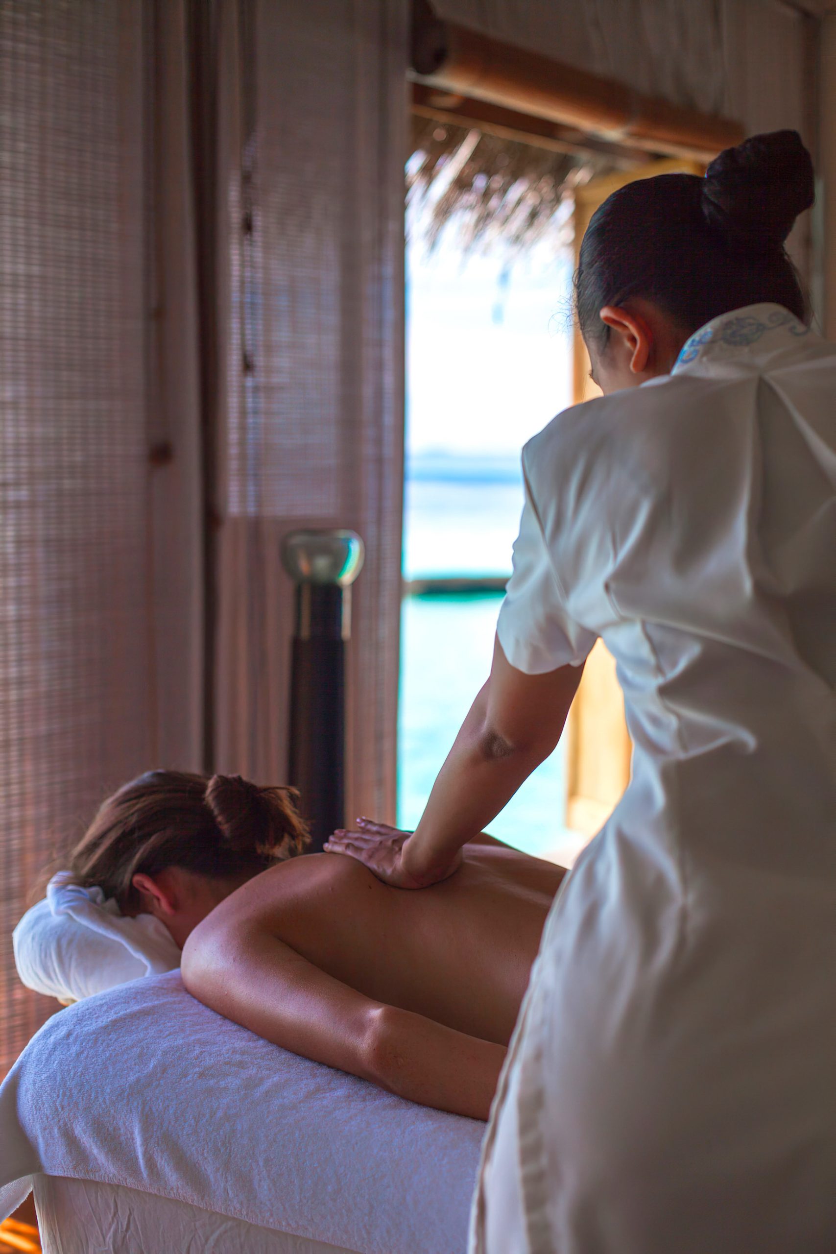 Constance Moofushi Resort – South Ari Atoll, Maldives – Spa Massage Treatment