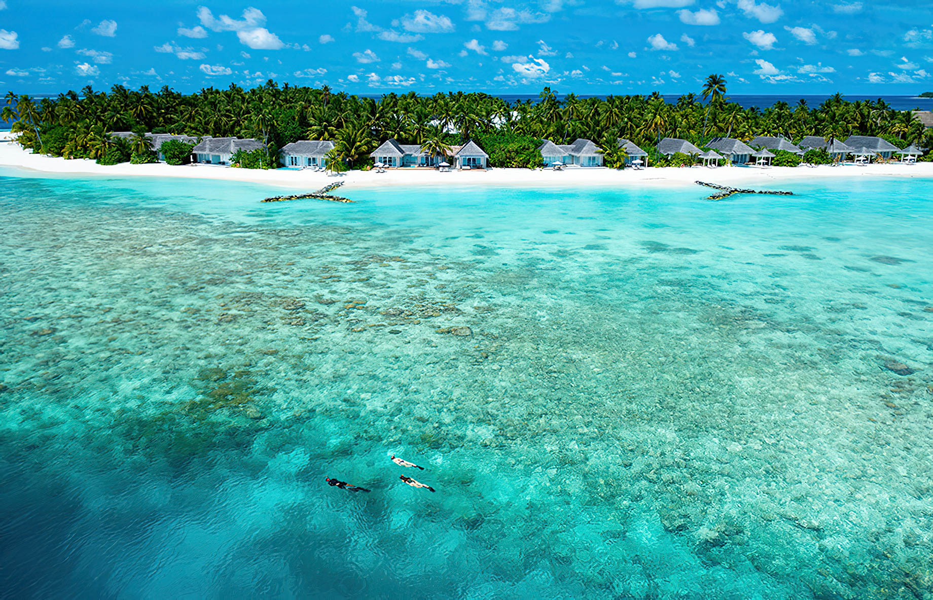 Baglioni Resort Maldives – Maagau Island, Rinbudhoo, Maldives – Snorkeling