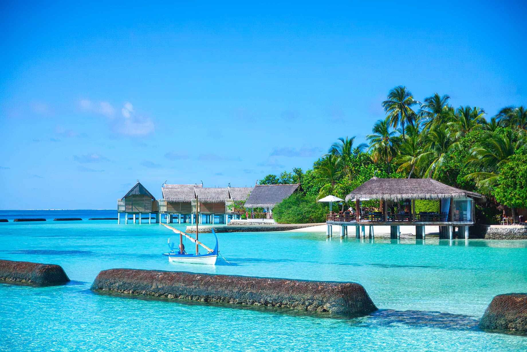Constance Moofushi Resort – South Ari Atoll, Maldives – Overwater Spa View