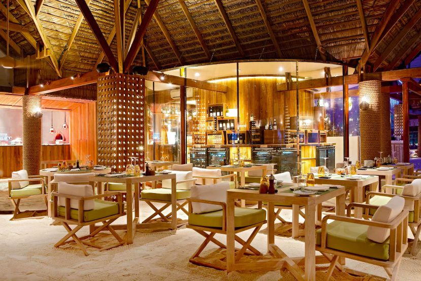 Constance Moofushi Resort - South Ari Atoll, Maldives - Manta Restaurant