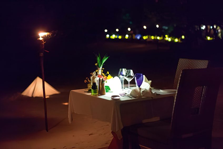 Constance Moofushi Resort - South Ari Atoll, Maldives - Alizee Beach Restaurant Night Dining