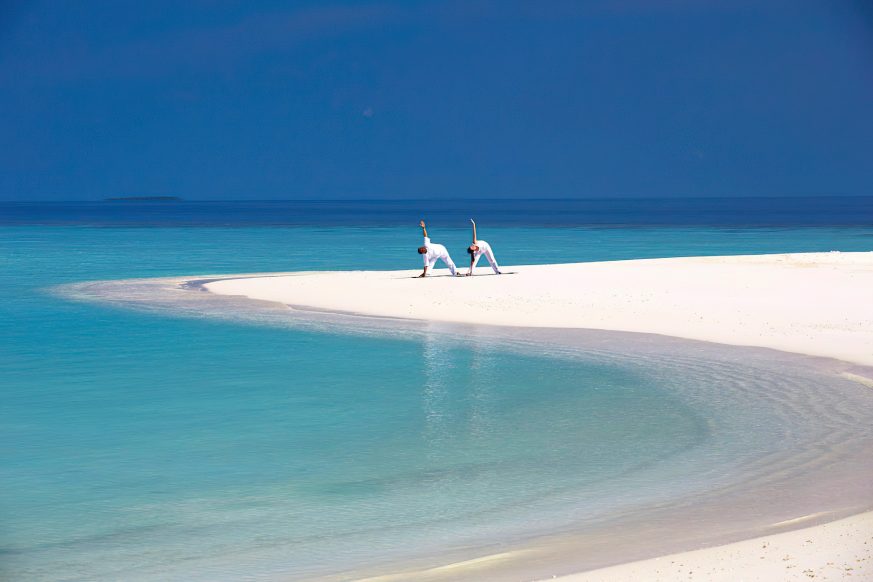 Anantara Kihavah Maldives Villas Resort - Baa Atoll, Maldives - Sand Bank Yoga