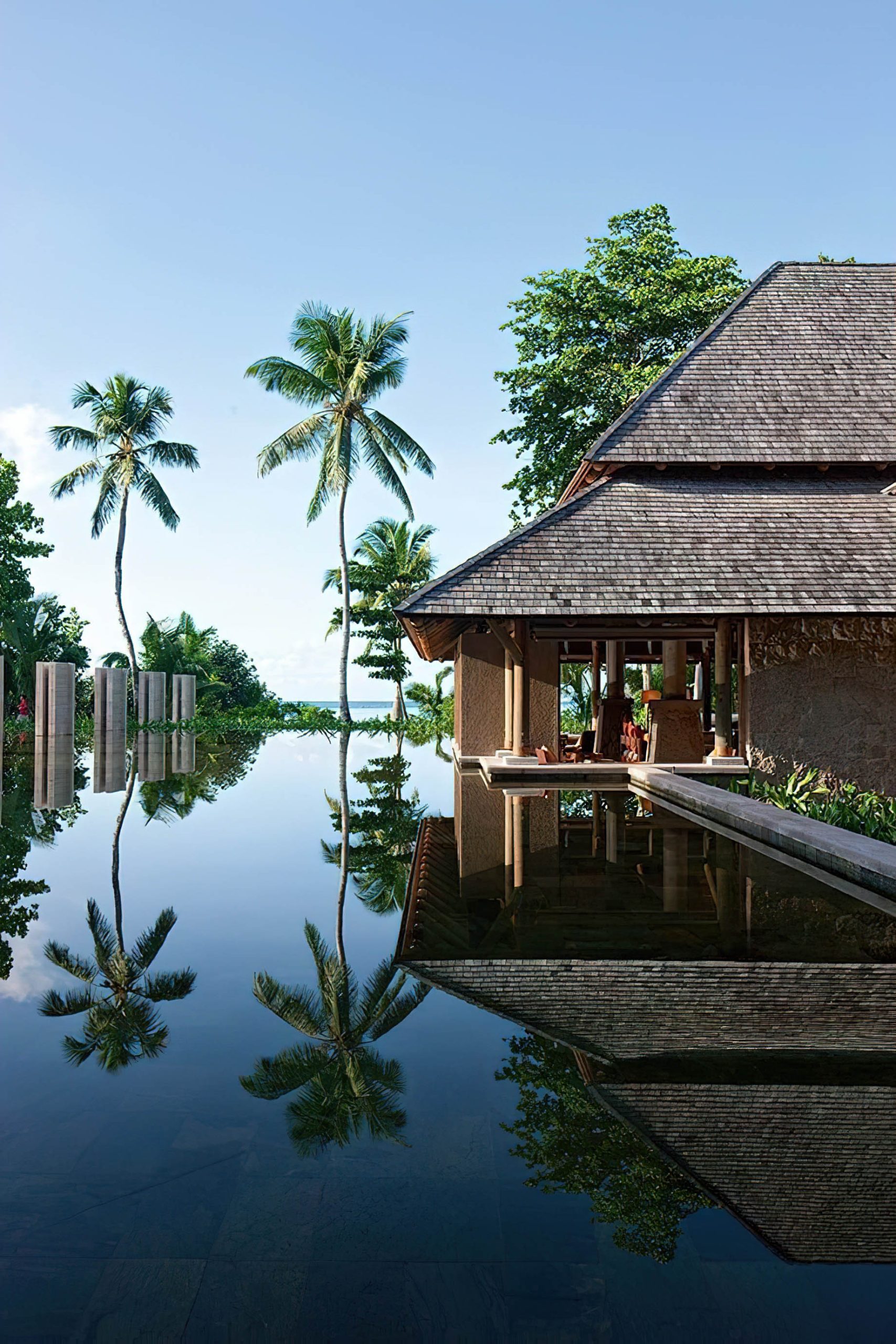 Constance Ephelia Resort – Port Launay, Mahe, Seychelles – Zee Bar Outdoor Reflection Pool