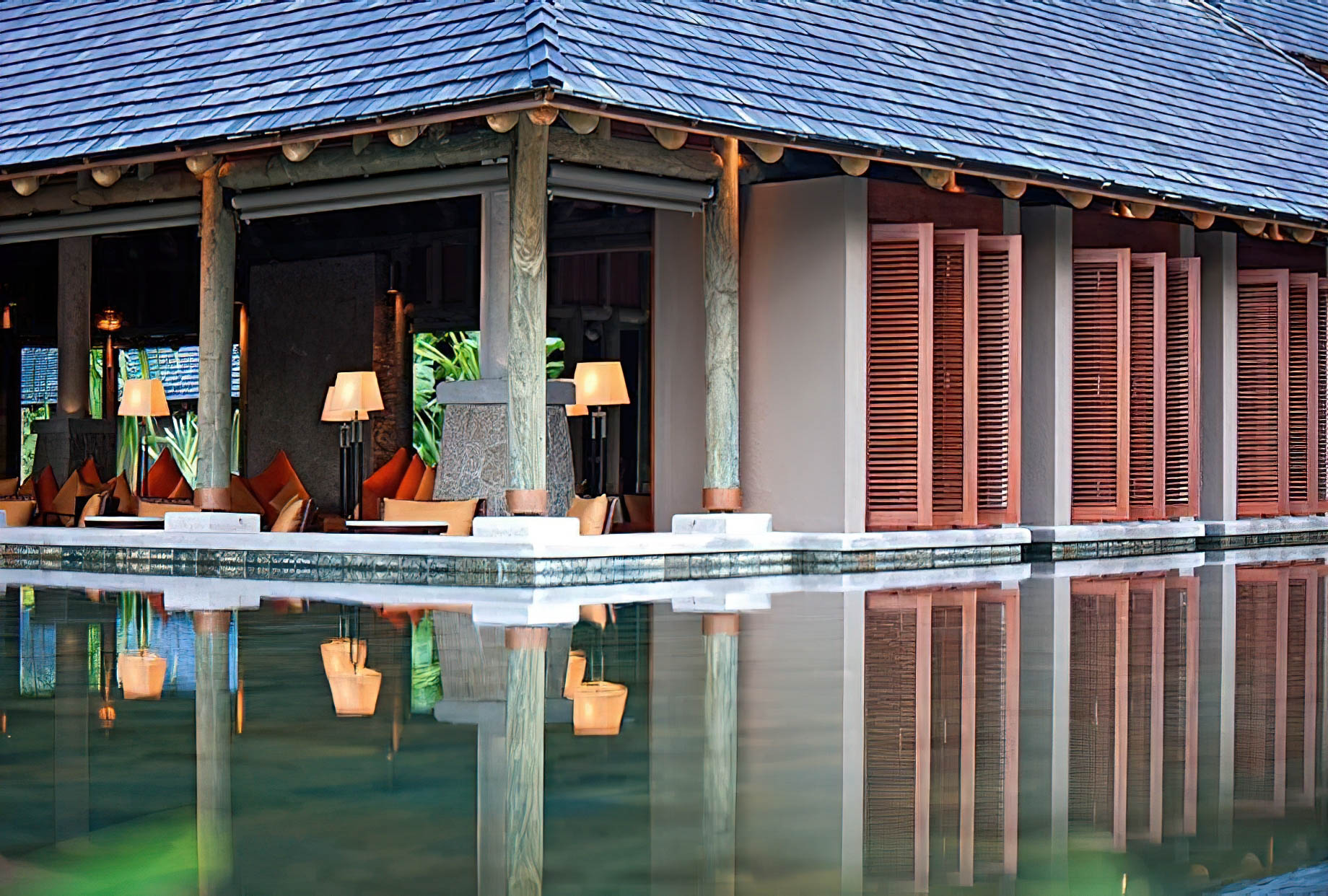Constance Ephelia Resort - Port Launay, Mahe, Seychelles - Zee Bar Outdoor Reflection Pool