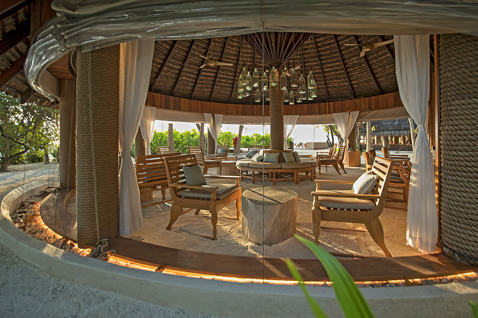 Constance Moofushi Resort – South Ari Atoll, Maldives – Outdoor Lounge