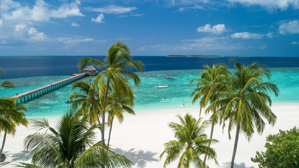 Baglioni Resort Maldives - Maagau Island, Rinbudhoo, Maldives - Paddleboarding