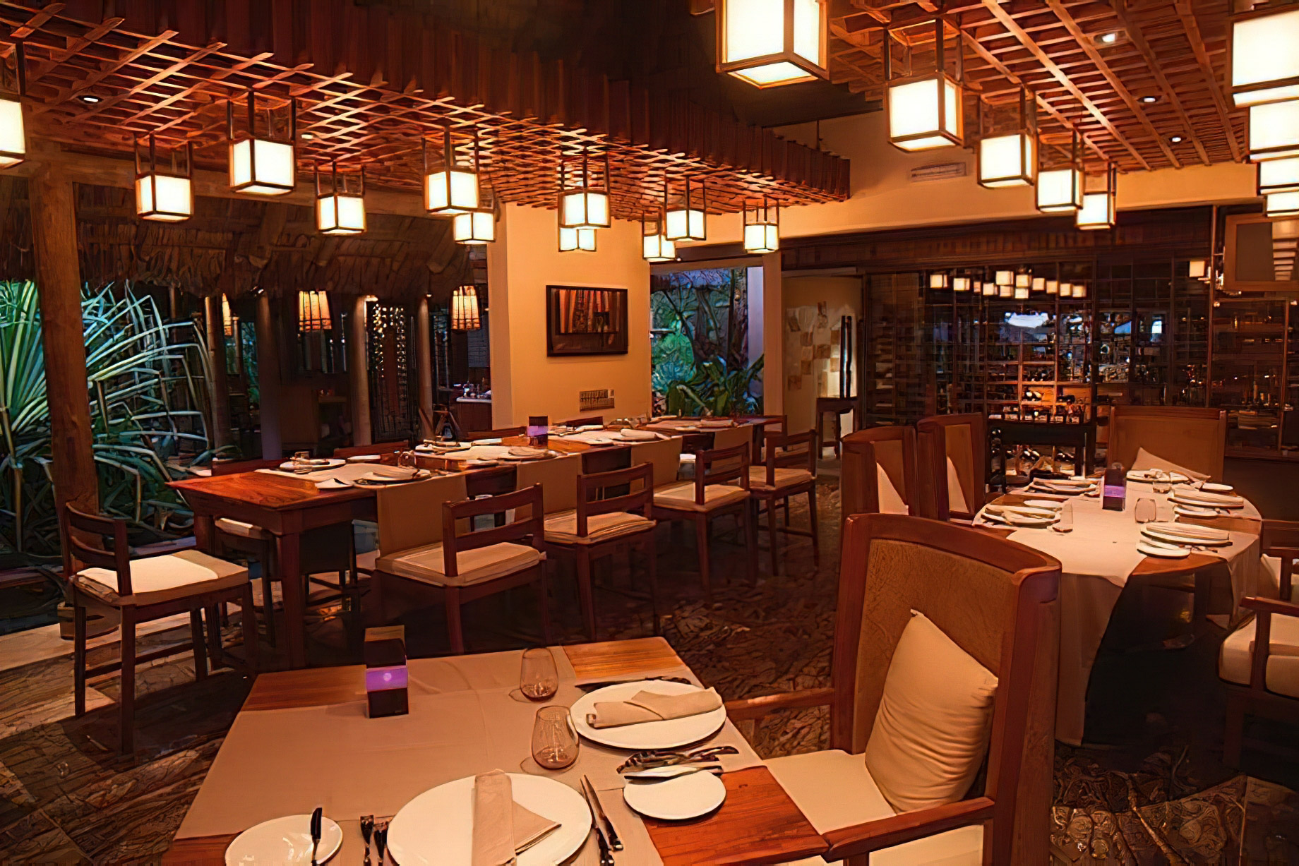 Constance Ephelia Resort – Port Launay, Mahe, Seychelles – Cyann Restaurant