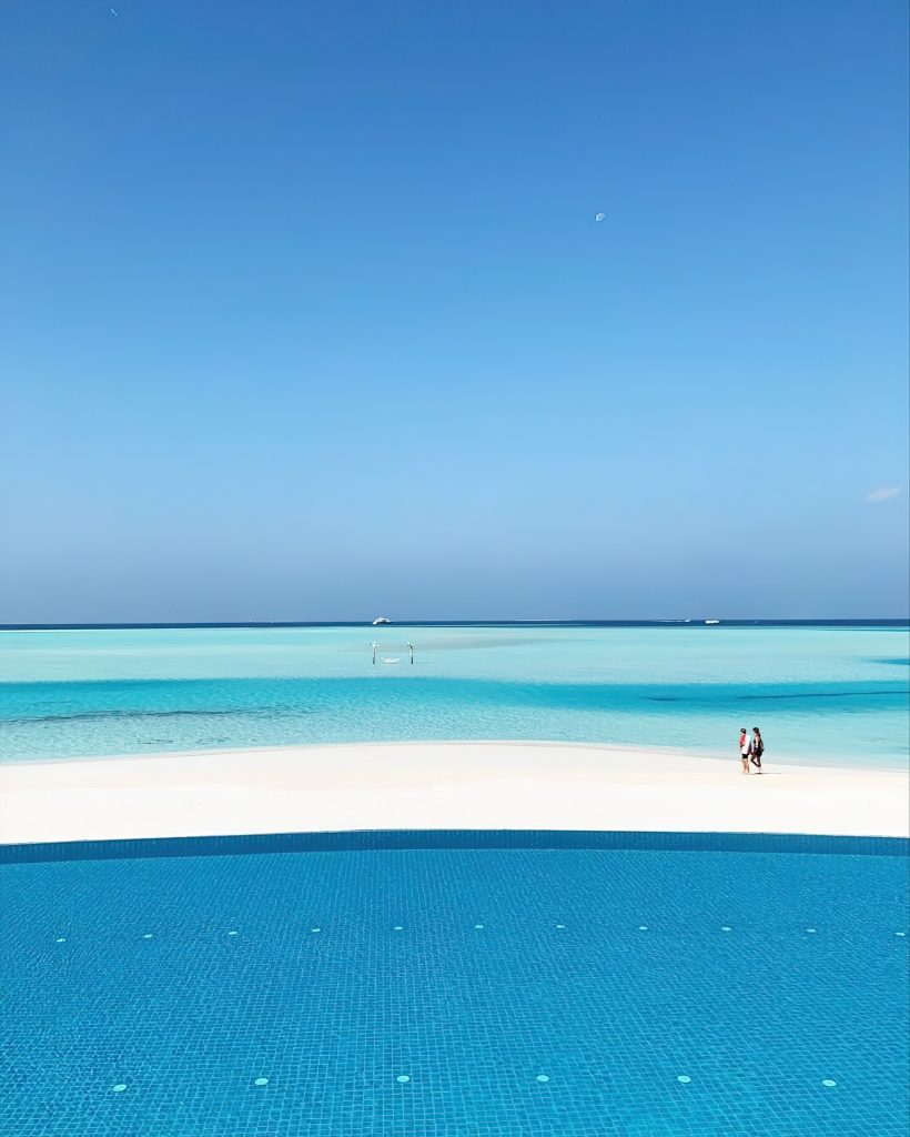 Anantara Thigu Maldives Resort - South Male Atoll, Maldives - Resort Pool Ocean View