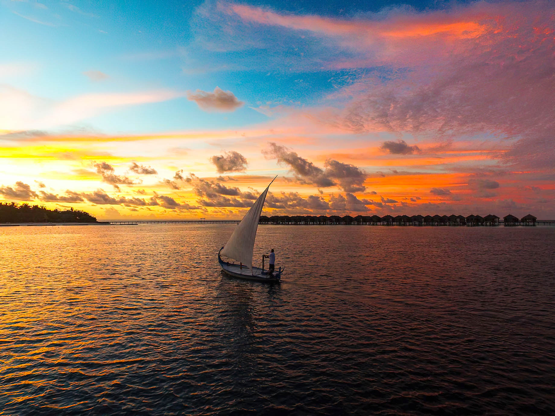 Constance Moofushi Resort – South Ari Atoll, Maldives – Resort Sunset Ocean View