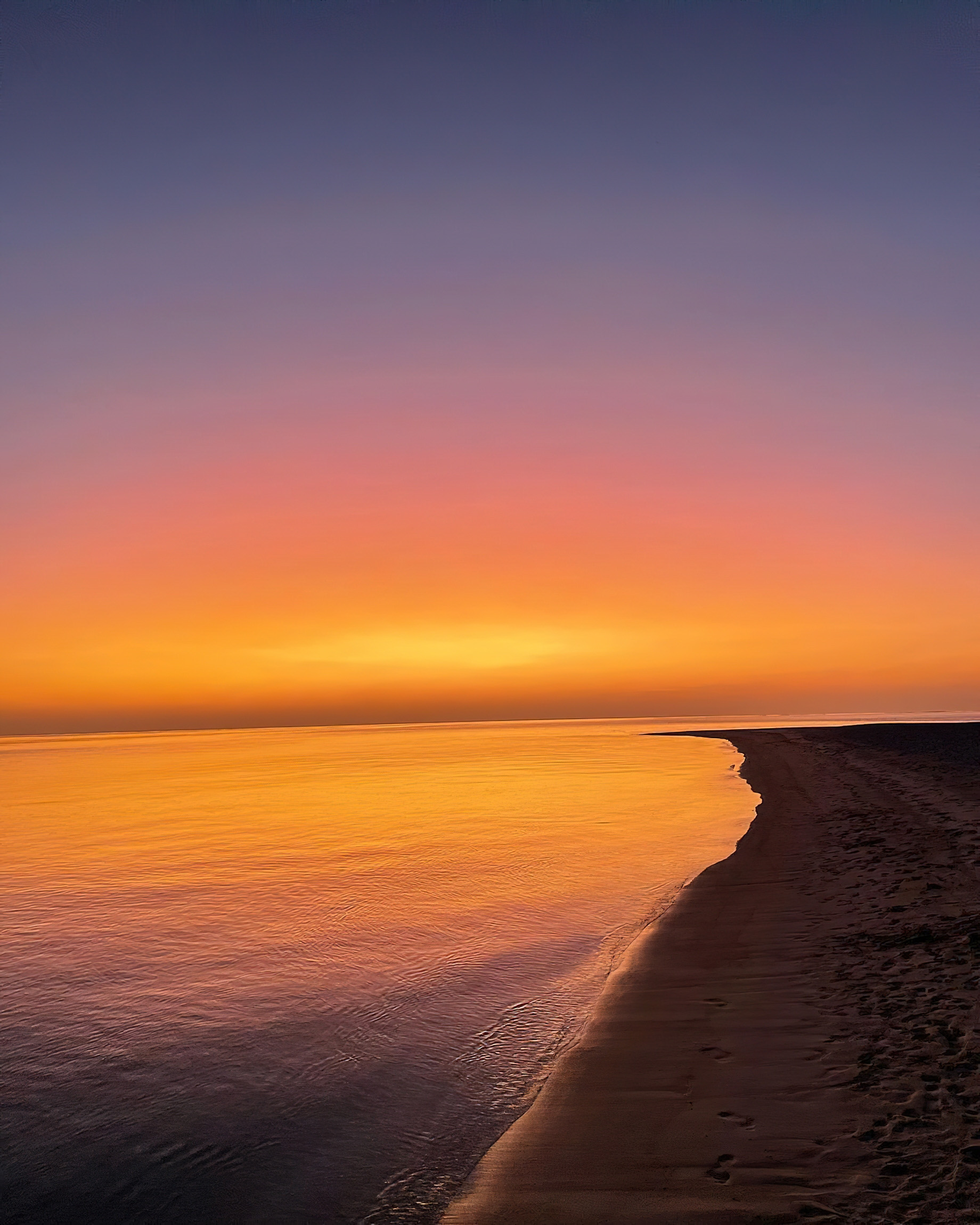 Constance Moofushi Resort – South Ari Atoll, Maldives – Beach Sunset Ocean View