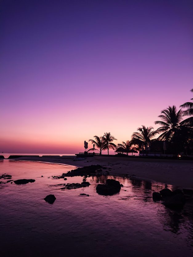 Constance Moofushi Resort - South Ari Atoll, Maldives - Beach Sunset Ocean View