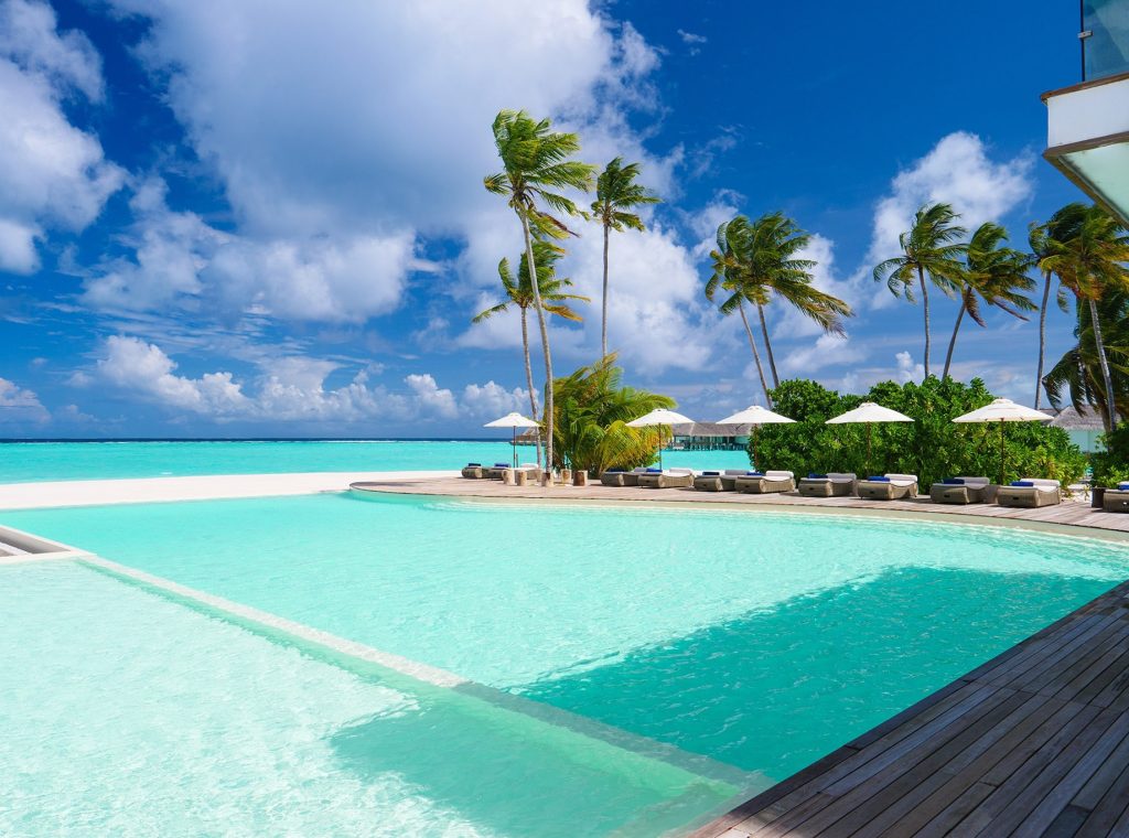 Baglioni Resort Maldives - Maagau Island, Rinbudhoo, Maldives - Pool Deck Ocean View