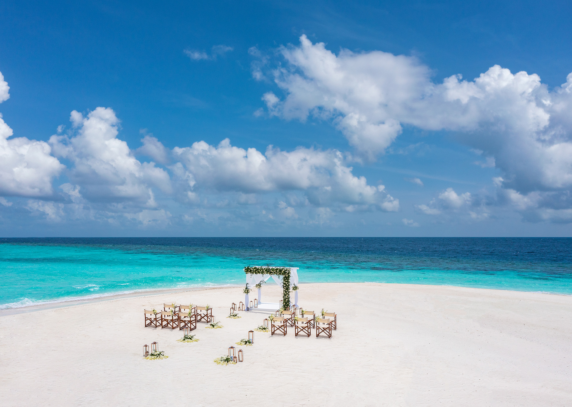 Anantara Kihavah Maldives Villas Resort – Baa Atoll, Maldives – Beach Wedding