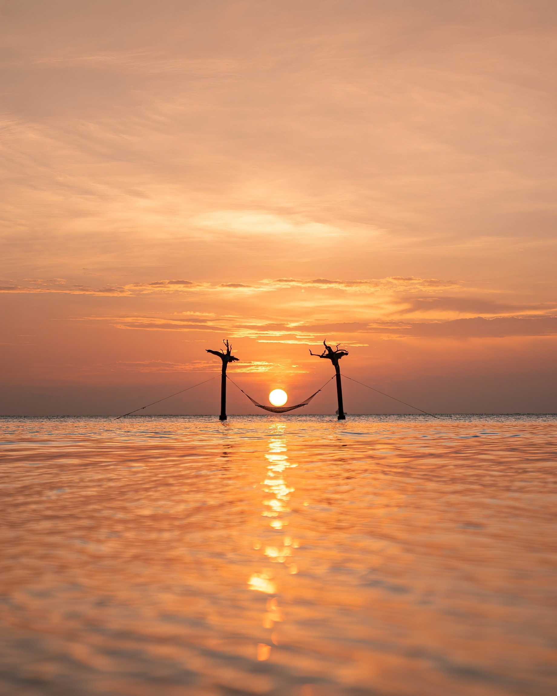 Anantara Thigu Maldives Resort - South Male Atoll, Maldives - Overwater Hammock Sunset