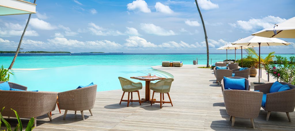 Baglioni Resort Maldives - Maagau Island, Rinbudhoo, Maldives - Pool Bar Ocean View