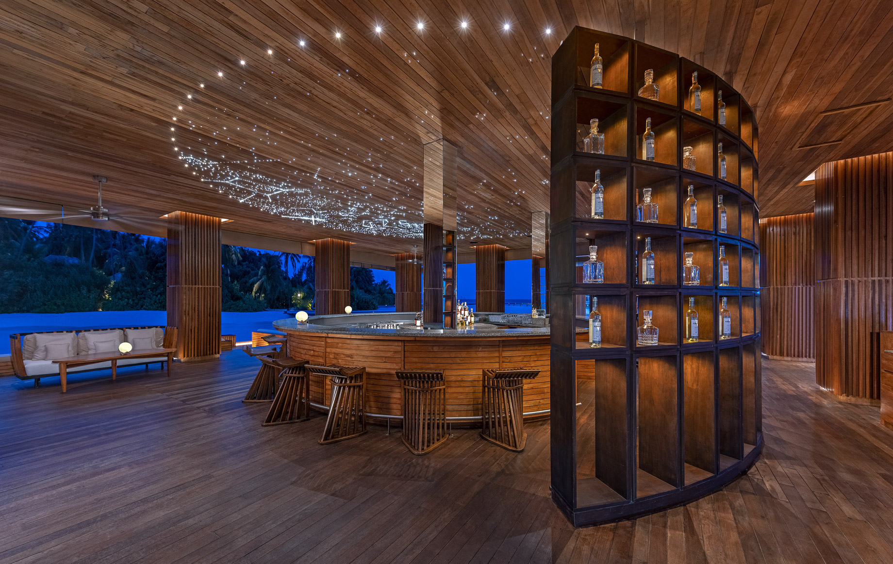 Anantara Kihavah Maldives Villas Resort – Baa Atoll, Maldives – SKY Bar interior